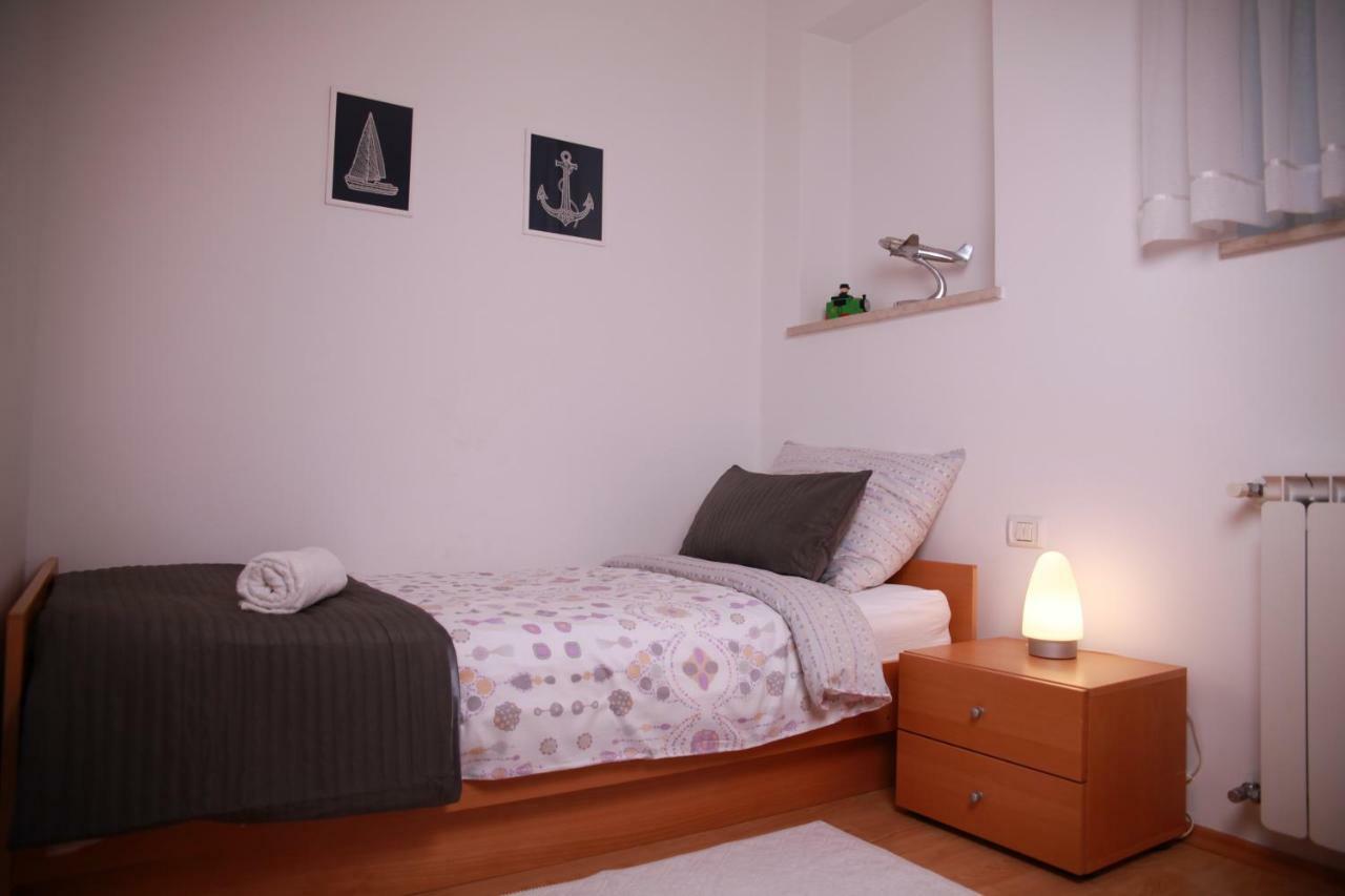 Lili Apartment *